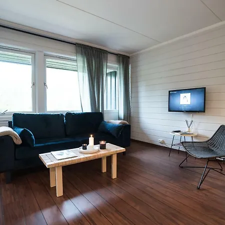 Ski, Fish, Golf, Hiking In Apartment